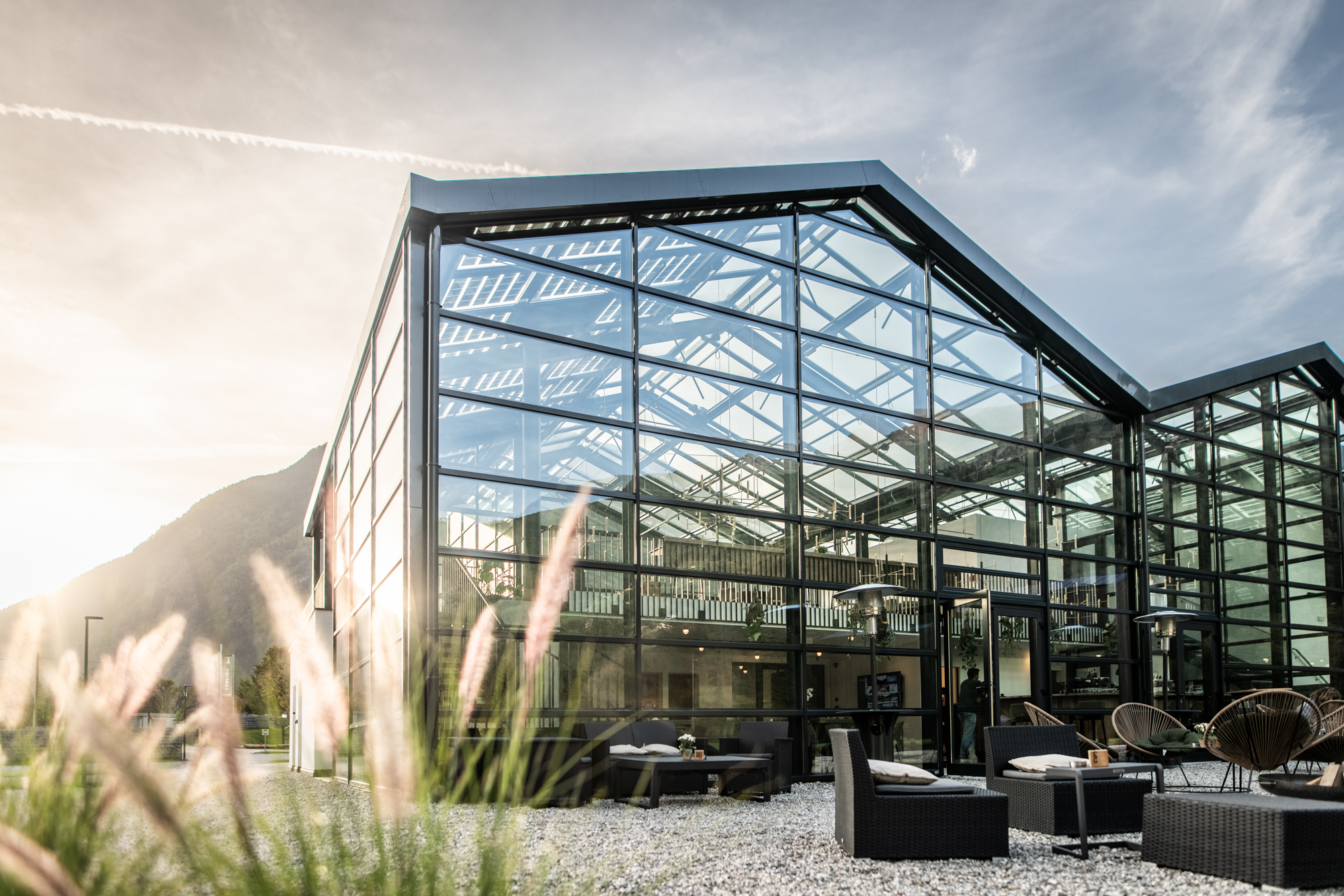 Sandgold Alpine Glamping Greenhouse